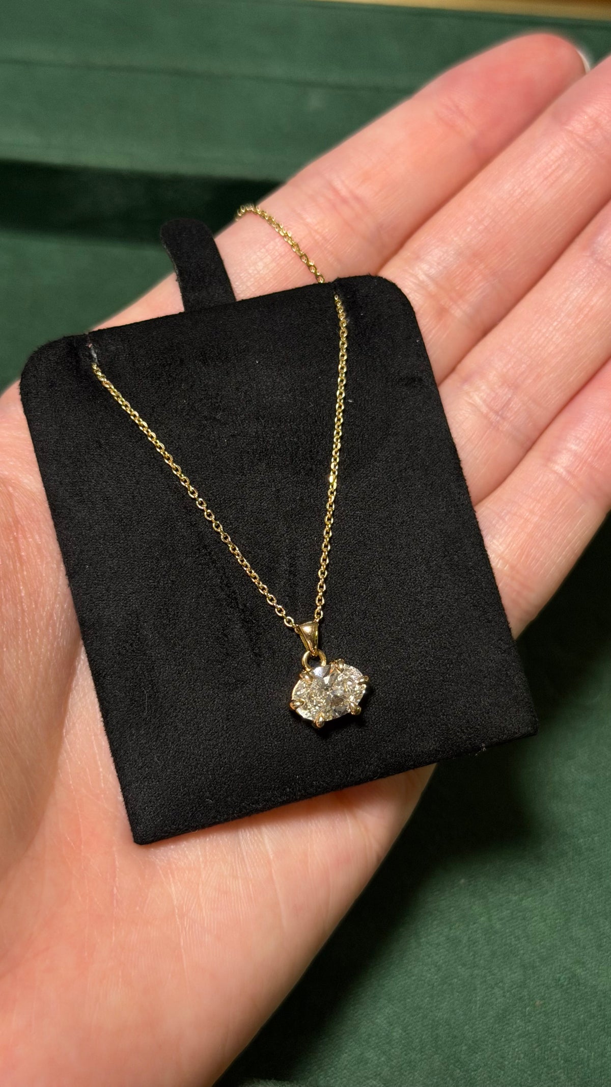 Oval Lab Solitaire
