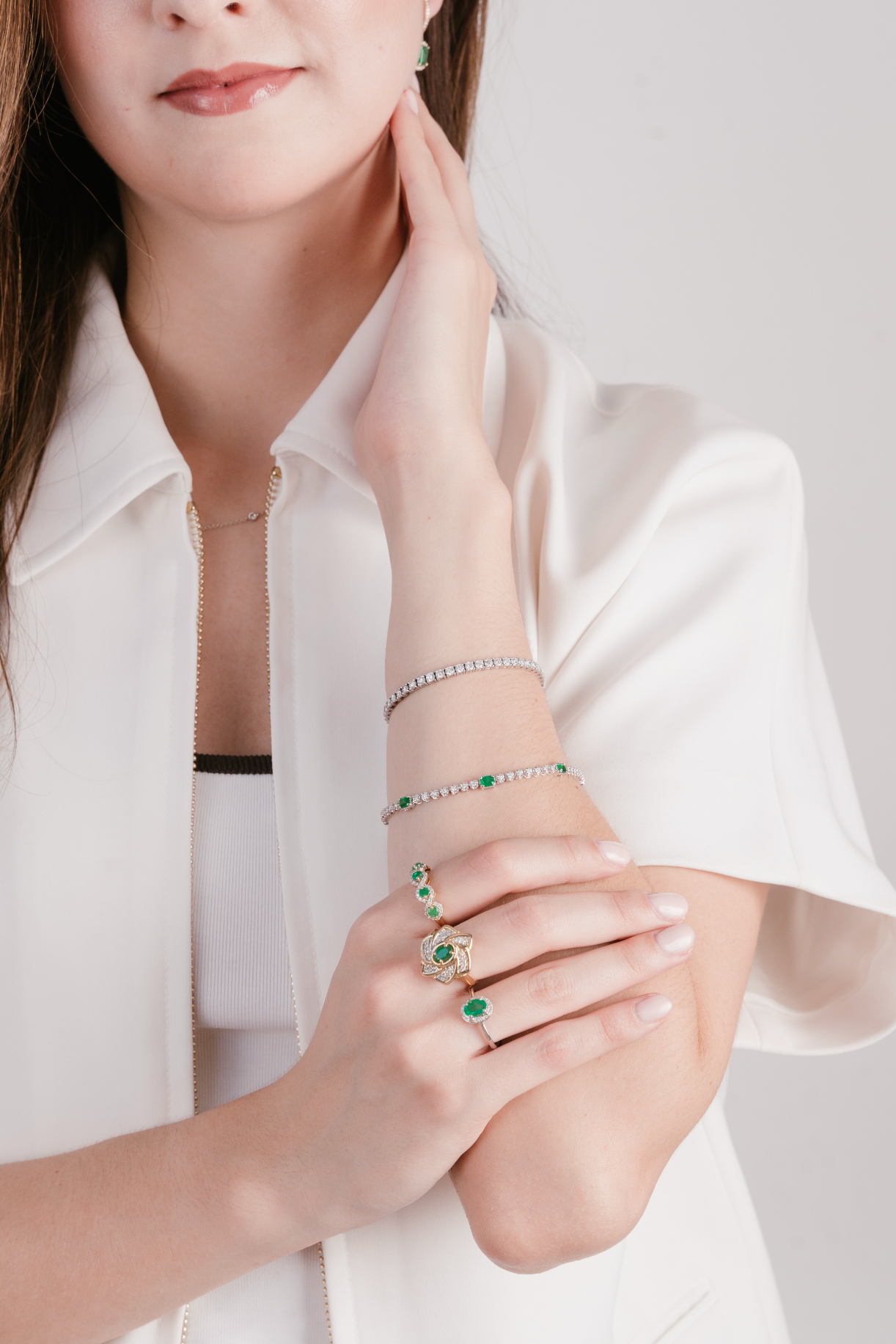 Flower Emerald and Diamond Ring